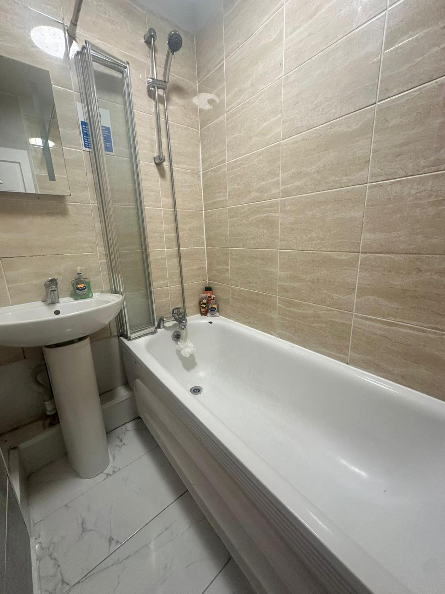 Lovely Ground Floor Miles Apart Διαμέρισμα Λονδίνο Εξωτερικό φωτογραφία